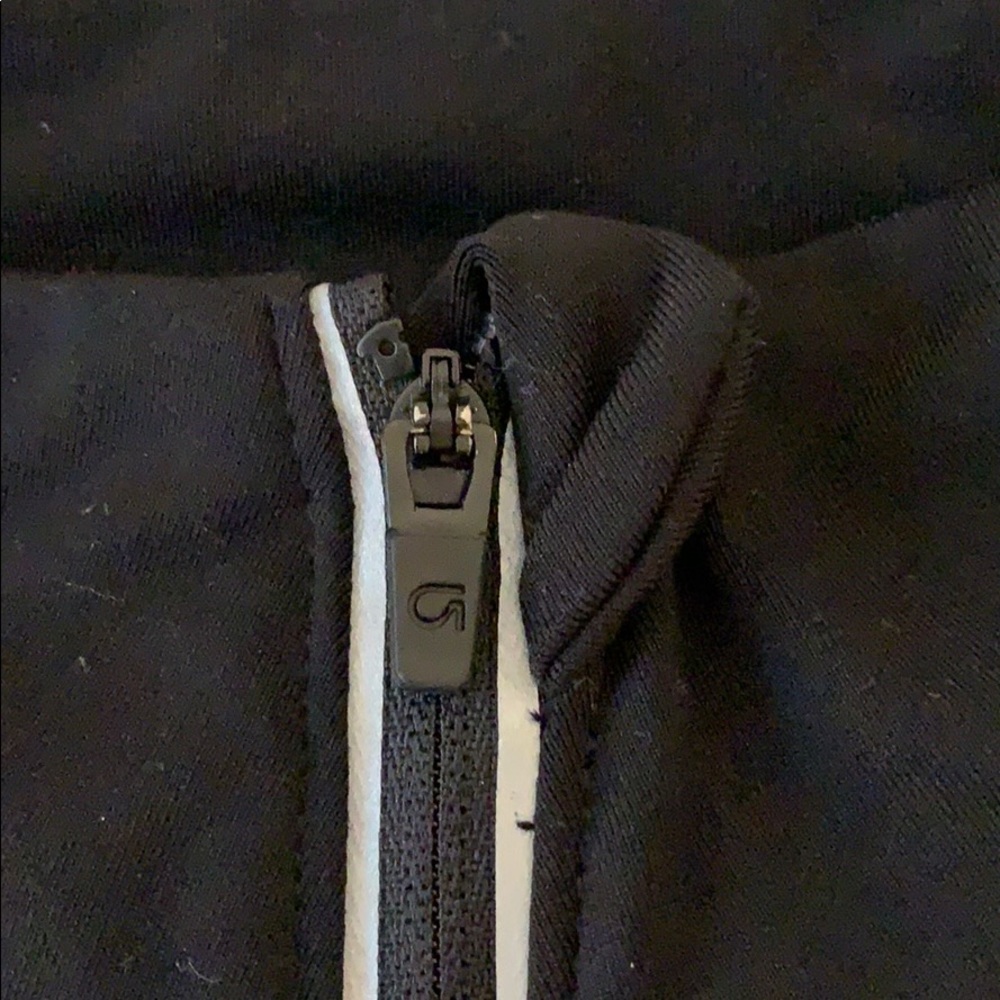 Full length zip pullover!💘 - Picture 4 of 8
